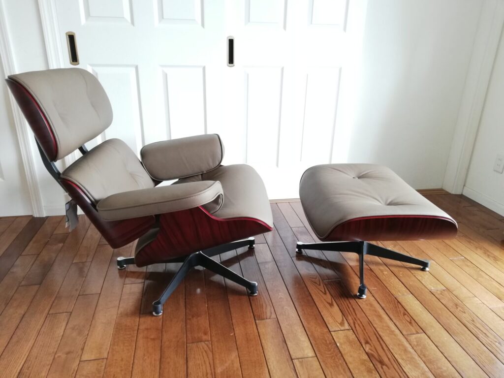 イームズ ラウンジチェア＆オットマン ローズウッド/ヌガー